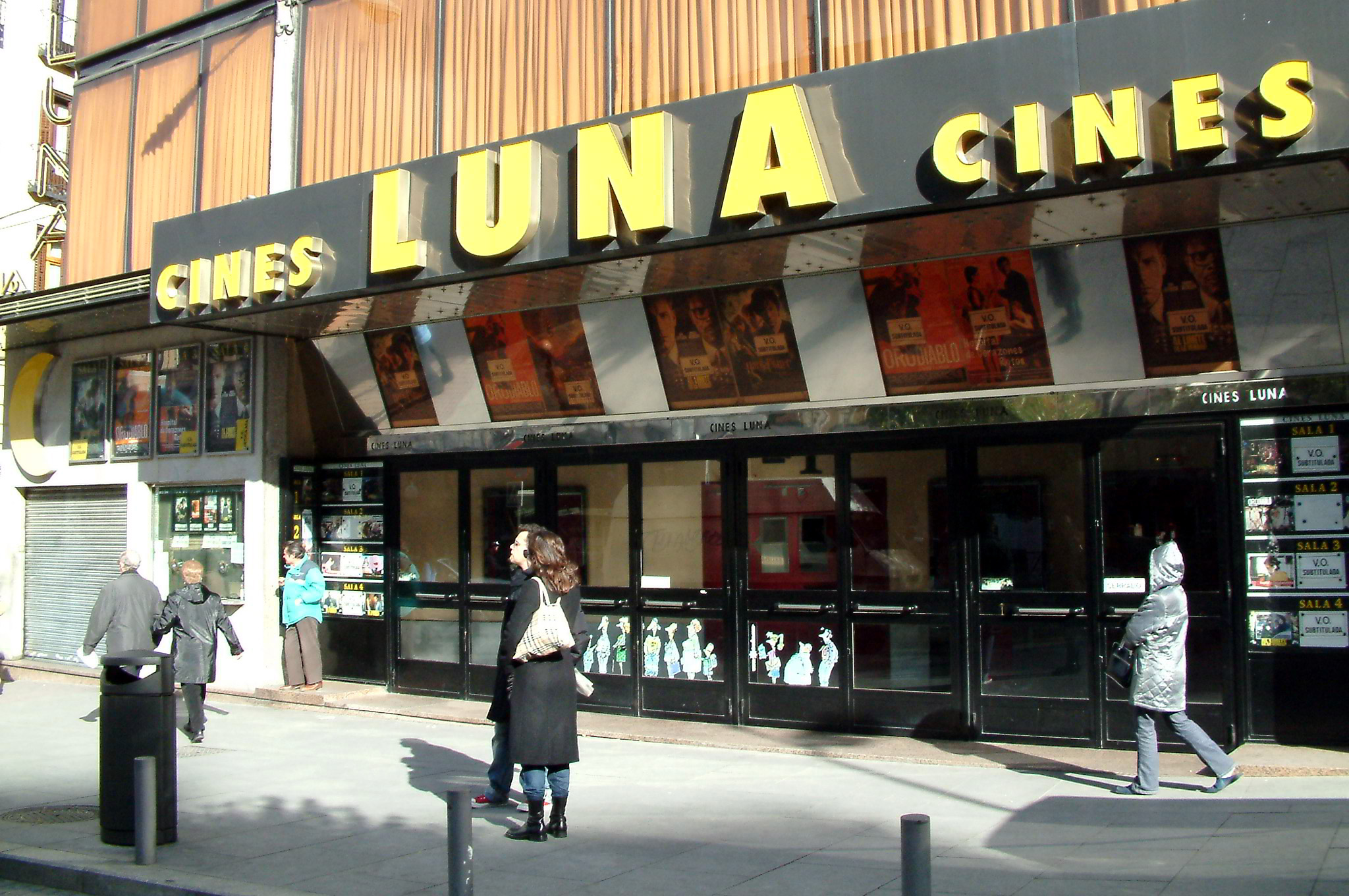 cines 4.jpg